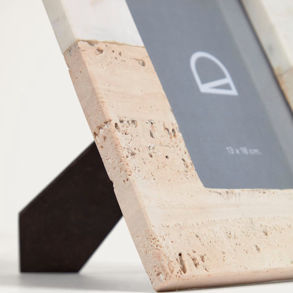 Uria marco de fotos_26411